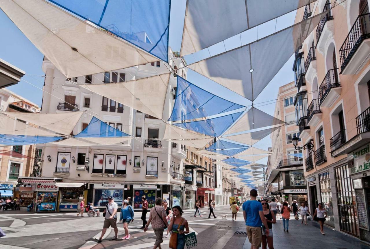 Atico En El Centro De Madrid - Calle Jardines Dış mekan fotoğraf